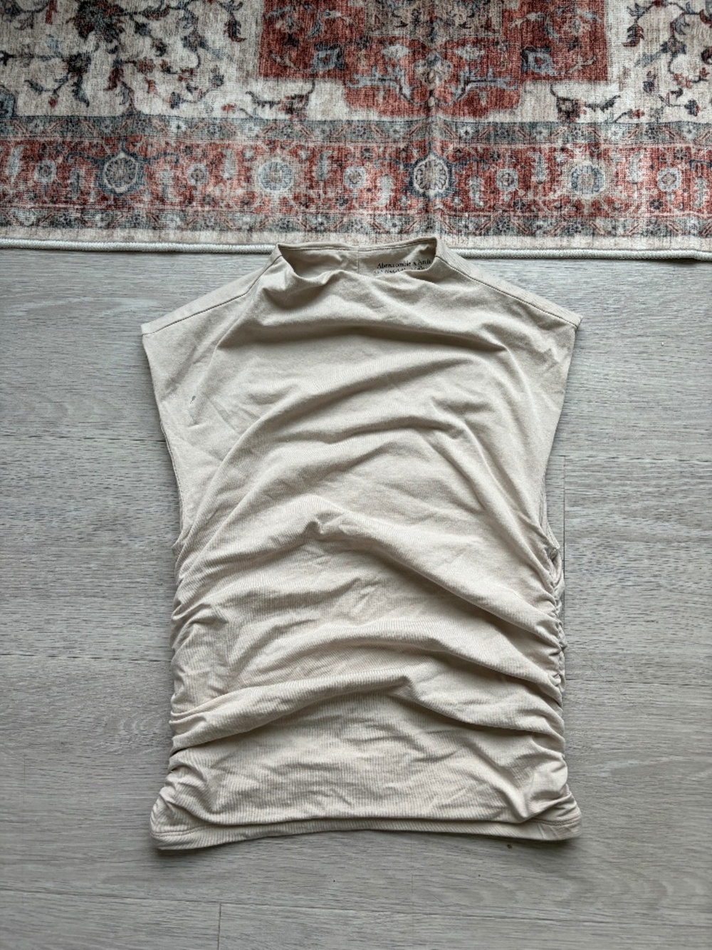 Beige fancy crop top abercrombie&finch